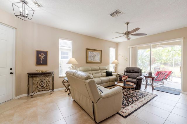 9570 SW Flowermound Circle, Port St Lucie, FL 34987