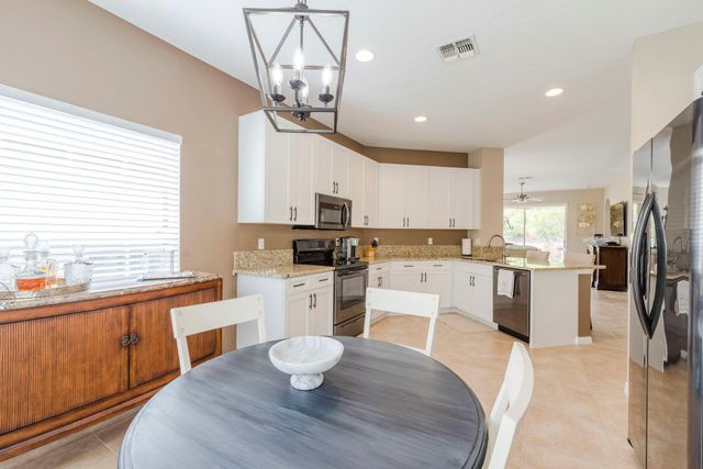 9570 SW Flowermound Circle, Port St Lucie, FL 34987