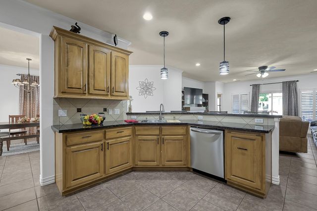 11068 First Light, Montgomery, TX 77356
