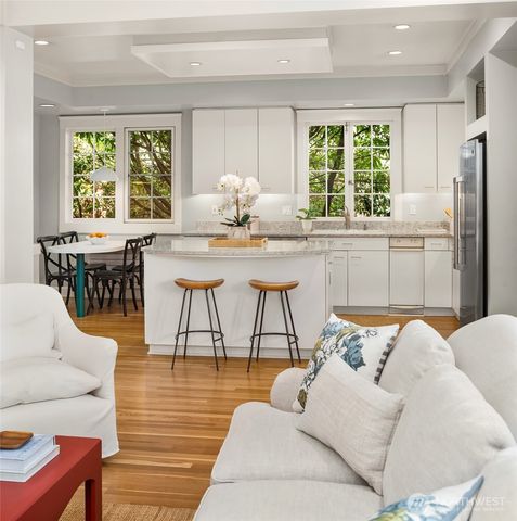 1212 21st Avenue E, Seattle, WA 98112