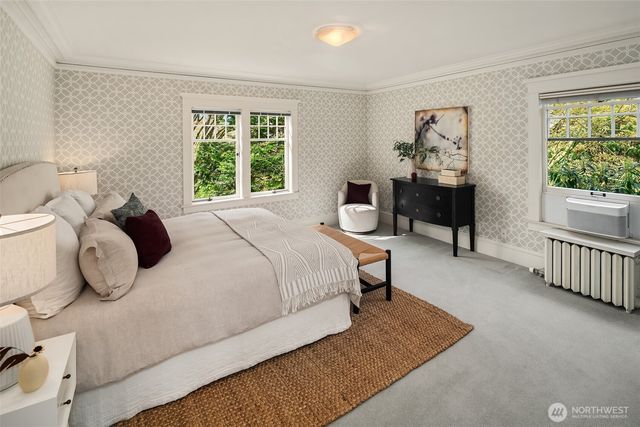 1212 21st Avenue E, Seattle, WA 98112