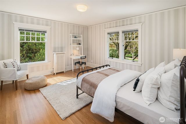 1212 21st Avenue E, Seattle, WA 98112