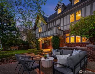 1212 21st Avenue E, Seattle, WA 98112