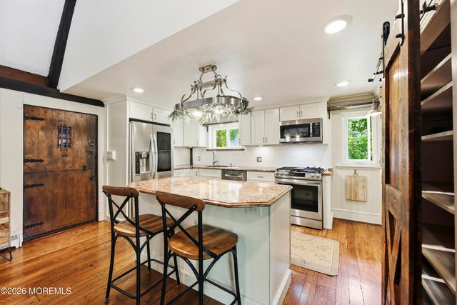 10C Edgemere Drive, Matawan, NJ 07747