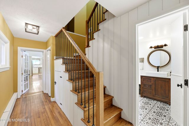 10C Edgemere Drive, Matawan, NJ 07747