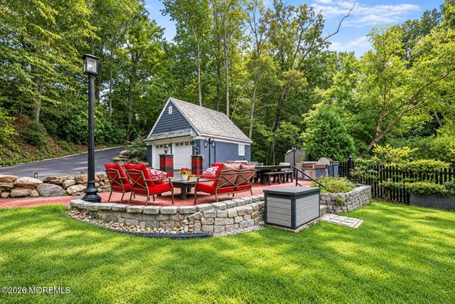 10C Edgemere Drive, Matawan, NJ 07747