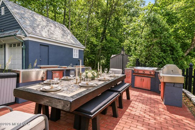 10C Edgemere Drive, Matawan, NJ 07747