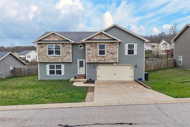 113 Mary Catherine, Waynesville, MO 65583