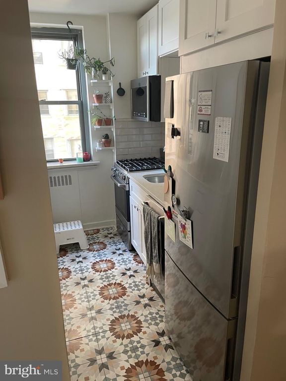 2601-00 PENNSYLVANIA AVE #449, Philadelphia, PA 19130