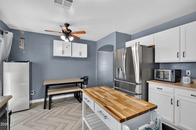 12235 W DAHLIA Drive, El Mirage, AZ 85335