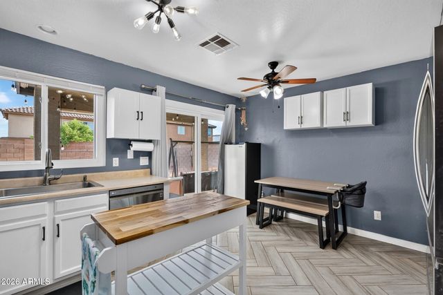 12235 W DAHLIA Drive, El Mirage, AZ 85335