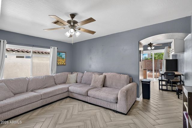 12235 W DAHLIA Drive, El Mirage, AZ 85335