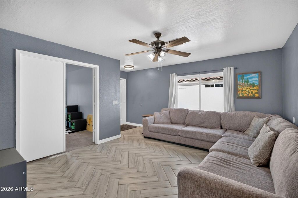 12235 W DAHLIA Drive, El Mirage, AZ 85335 — photo 5