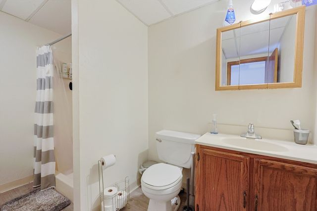 31-33 Leicester Street 4, Oxford, MA 01537