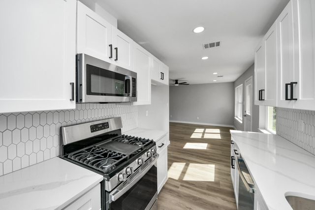 5131 Beechaven Street, Houston, TX 77053