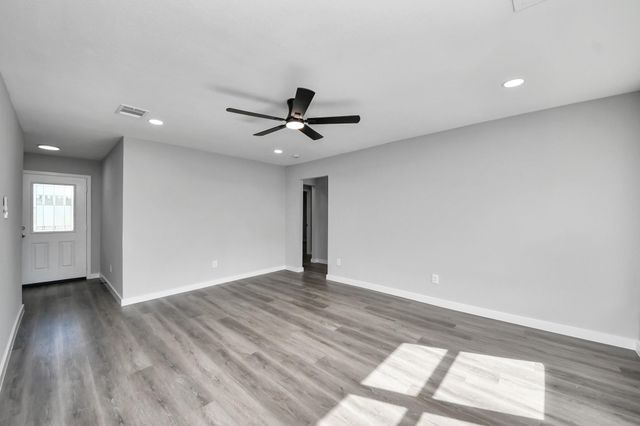 5131 Beechaven Street, Houston, TX 77053