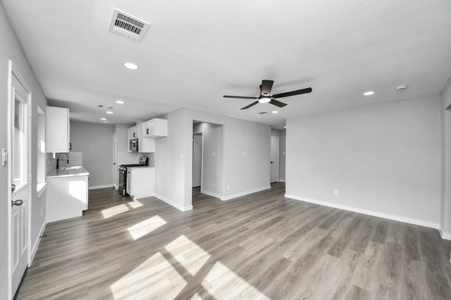 5131 Beechaven Street, Houston, TX 77053