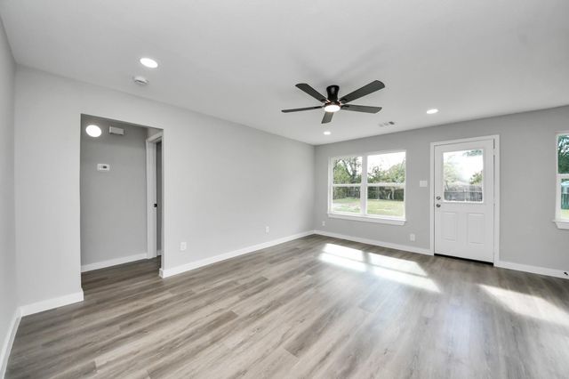 5131 Beechaven Street, Houston, TX 77053