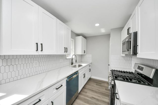 5131 Beechaven Street, Houston, TX 77053