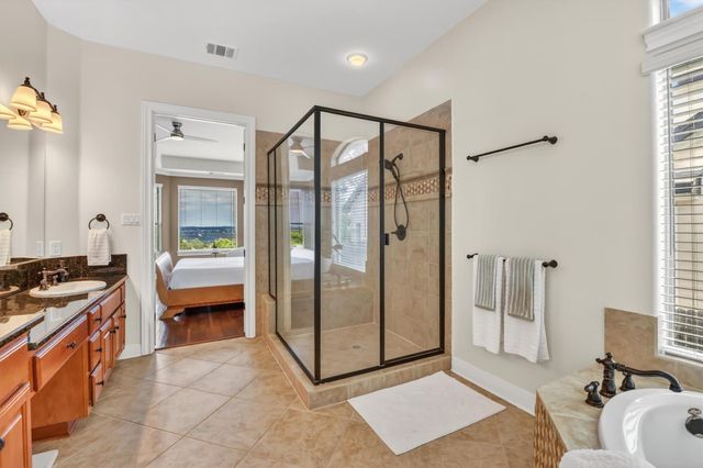 2000 Rio Mesa DR, Austin, TX 78732