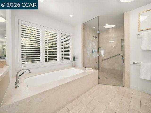 8 Dunsmoor Ct, Danville, CA 94526