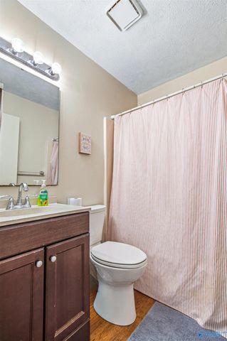 13805 Carter Road, Athens, AL 35611