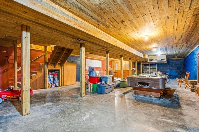 13805 Carter Road, Athens, AL 35611