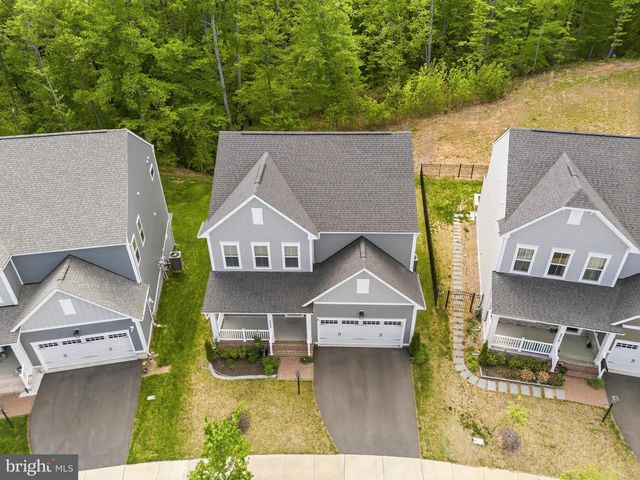 2020 SILVER SYCAMORE LN, Dumfries, VA 22026