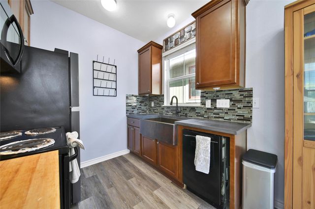5017 Avenue K, Galveston, TX 77551