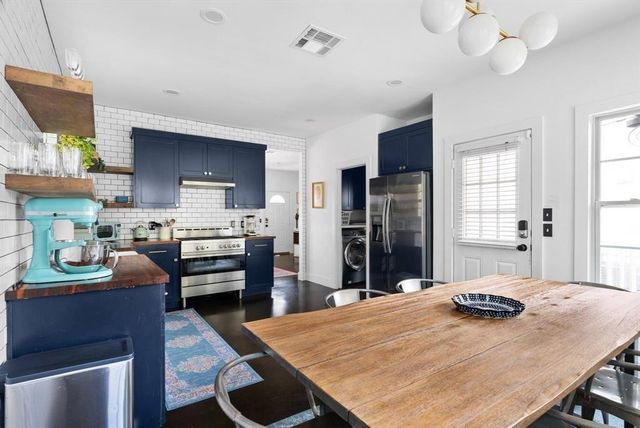 1508 E 11th ST, Austin, TX 78702