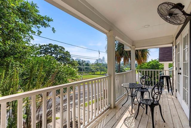 1508 E 11th ST, Austin, TX 78702