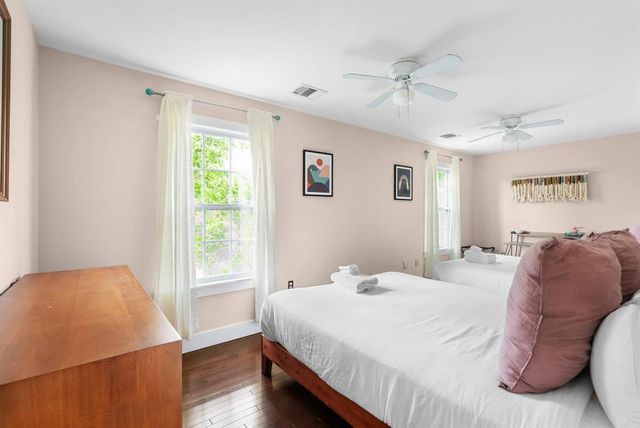 1508 E 11th ST, Austin, TX 78702