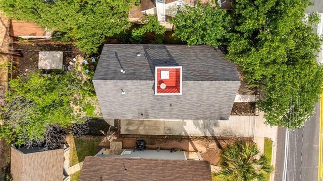 1508 E 11th ST, Austin, TX 78702