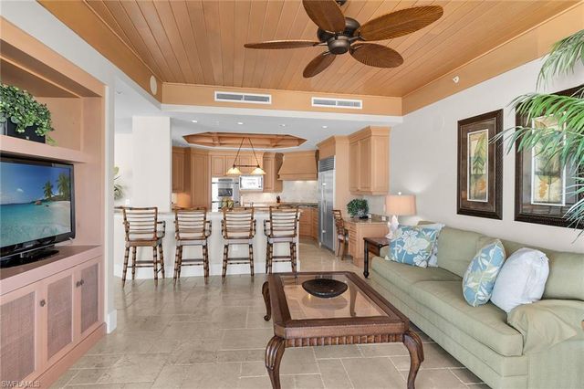 940 Cape Marco DR 602, Marco Island, FL 34145