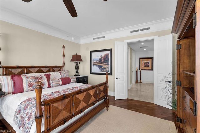 940 Cape Marco DR 602, Marco Island, FL 34145