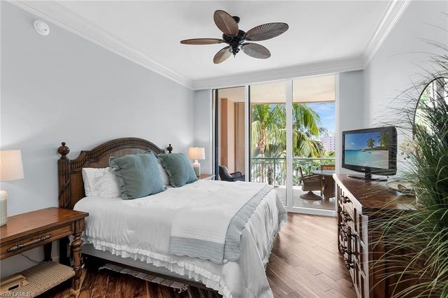 940 Cape Marco DR 602, Marco Island, FL 34145