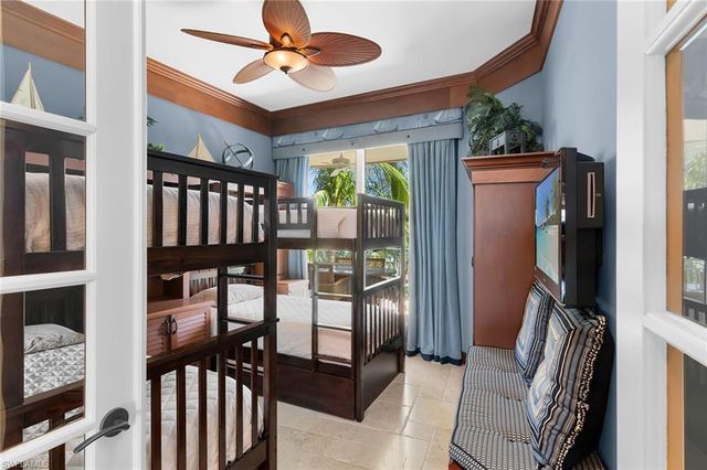 940 Cape Marco DR 602, Marco Island, FL 34145
