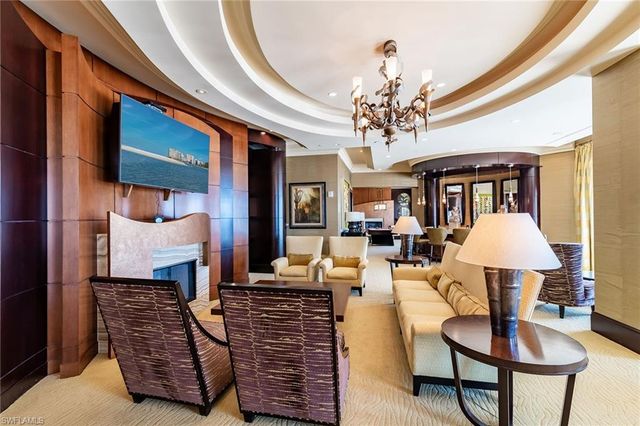 940 Cape Marco DR 602, Marco Island, FL 34145
