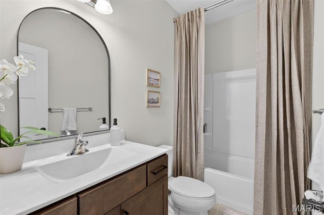 849 Upland Loop, O'fallon, MO 63368