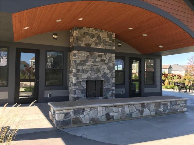 8117 186th Street W, Lakeville, MN 55044