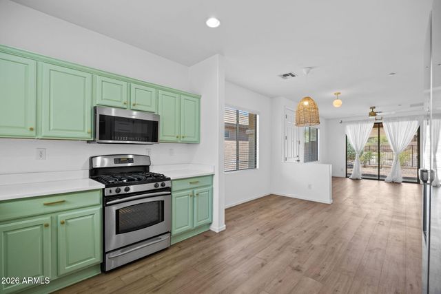1702 W OWENS Way, Anthem, AZ 85086