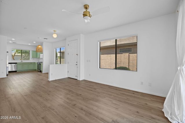 1702 W OWENS Way, Anthem, AZ 85086