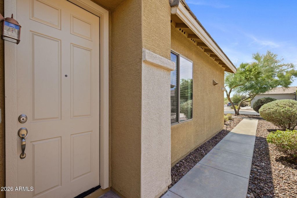 1702 W OWENS Way, Anthem, AZ 85086 — photo 2