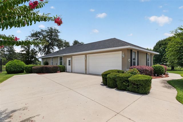 349 LAKE DRIVE, Ocala, FL 34472