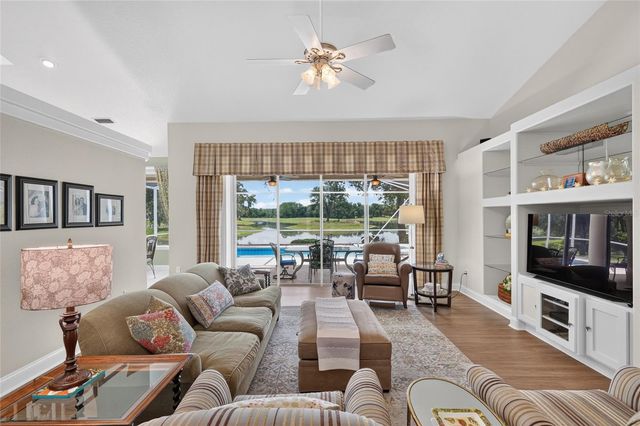349 LAKE DRIVE, Ocala, FL 34472