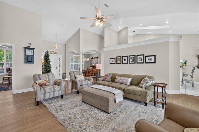 349 LAKE DRIVE, Ocala, FL 34472