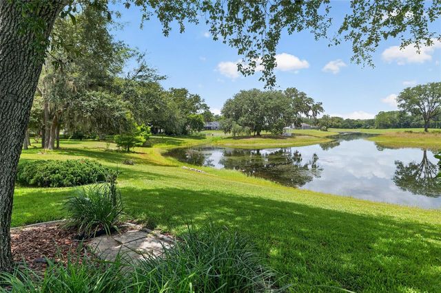 349 LAKE DRIVE, Ocala, FL 34472