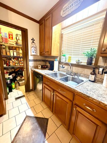 89 W Highland Drive, Ringgold, GA 30736