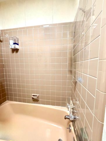 89 W Highland Drive, Ringgold, GA 30736