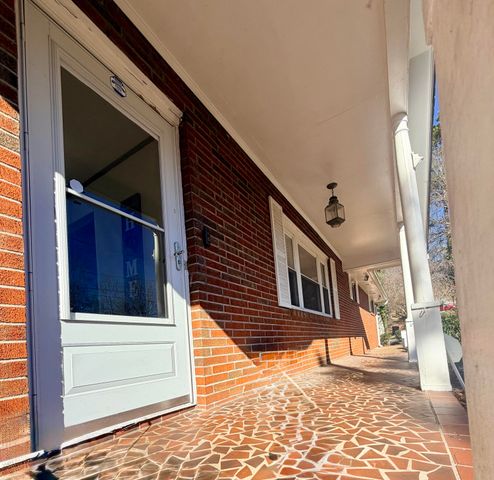 89 W Highland Drive, Ringgold, GA 30736